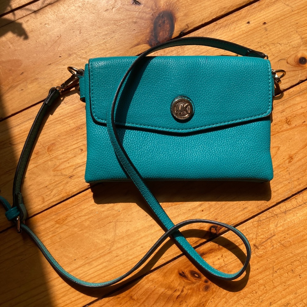 Michael Kors Crossbody. NWOT!